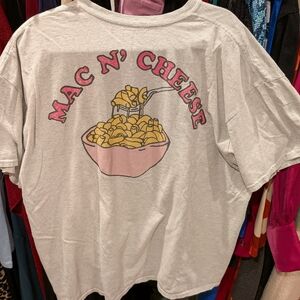 New Love Club Gray Mac N' Cheese Graphic T-Shirt - XL